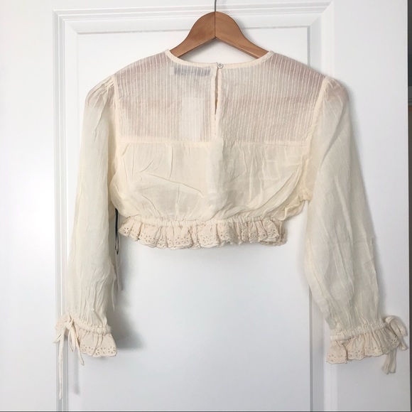 Lovers + Friends | Emily Top in Ivory - Picture 4 of 11